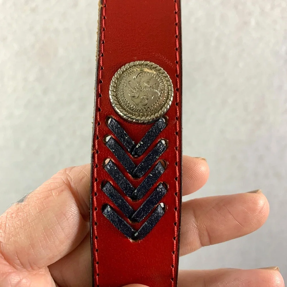 Vintage Womens Leather Belt Sz 32 Red Navy Fish Stitch Conchos‎ Coastal Boho